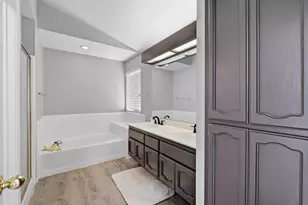 8748 Redwater Dr, Antelope, CA 95843 - Photo 24