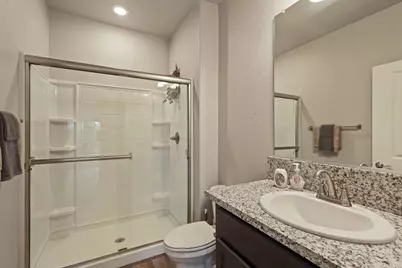 1012 Hogan Road, Galt, CA 95632 - Photo 18