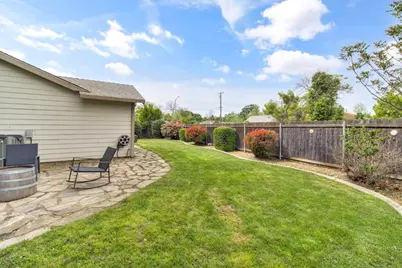 3851 8th Avenue, Sacramento, CA 95817 - Photo 50