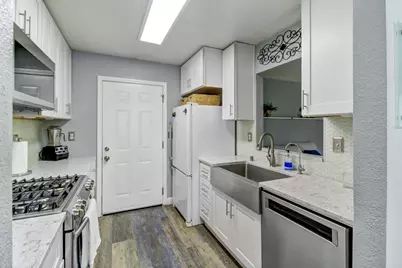 3851 8th Avenue, Sacramento, CA 95817 - Photo 14