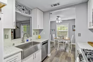 3851 8th Ave, Sacramento, CA 95817 - Photo 18