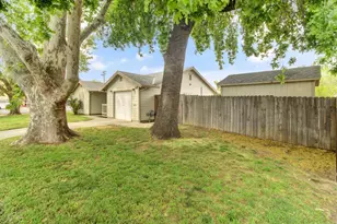 3851 8th Ave, Sacramento, CA 95817 - Photo 56