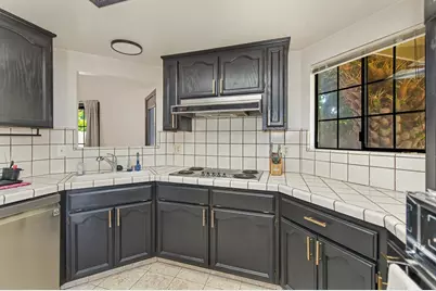 8831 Minnie Circle, Elk Grove, CA 95624 - Photo 12