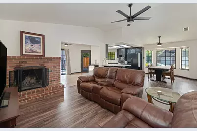 8831 Minnie Circle, Elk Grove, CA 95624 - Photo 16