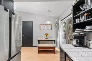 7640 Sycamore Dr, Citrus Heights, CA 95610 - Photo 14