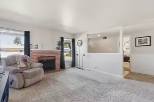 4504 Marble Way, Carmichael, CA 95608 - Photo 2