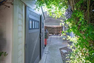 8445 Juglans Drive, Orangevale, CA 95662 - Photo 38