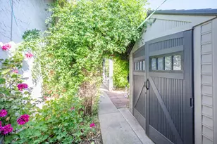 8445 Juglans Dr, Orangevale, CA 95662 - Photo 32