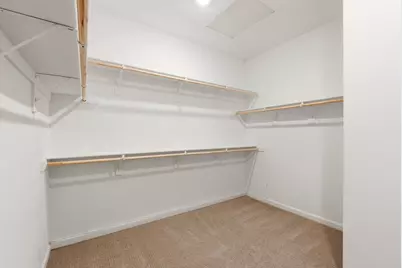 8679 Oldfield Way, Sacramento, CA 95829 - Photo 10