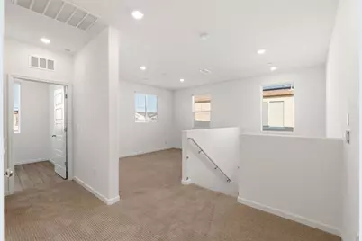 8679 Oldfield Way, Sacramento, CA 95829 - Photo 6