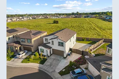 8679 Oldfield Way, Sacramento, CA 95829 - Photo 14