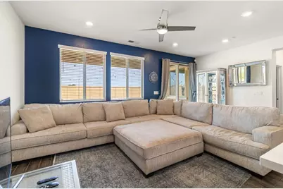 10349 Charles Morris Way, Elk Grove, CA 95757 - Photo 16