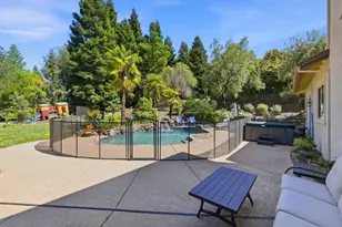 2593 Aberdeen Ln, El Dorado Hills, CA 95762 - Photo 46