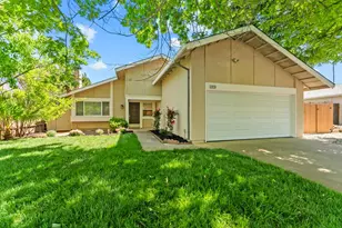 9456 Williamette Way, Sacramento, CA 95826 - Photo 2