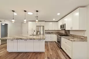 5045 Village Oaks Dr, Rocklin, CA 95677 - Photo 12