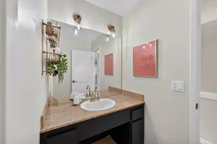 878 Woodside Ln, Sacramento, CA 95825 - Photo 26