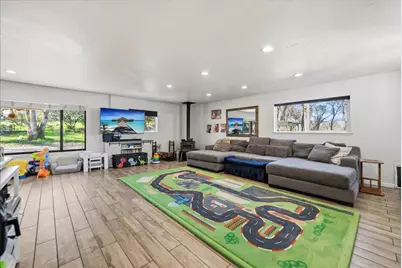 10585 Joeger Road, Auburn, CA 95602 - Photo 8