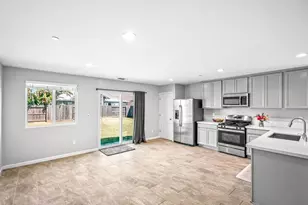 1393 Meadow Ranch St, Plumas Lake, CA 95961 - Photo 8