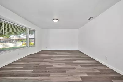 8267 Fieldpoppy Circle, Sacramento, CA 95828 - Photo 10