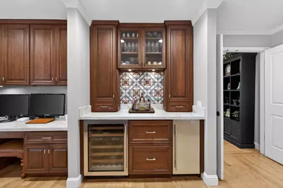 7233 Parkwoods Drive, Stockton, CA 95207 - Photo 22