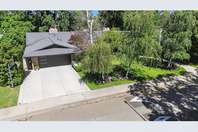 7233 Parkwoods Drive, Stockton, CA 95207 - Photo 74