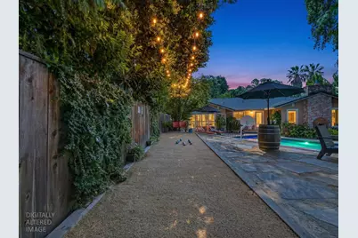 7233 Parkwoods Drive, Stockton, CA 95207 - Photo 52