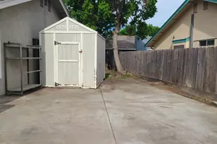 1101 Winchell Way, Modesto, CA 95358 - Photo 10