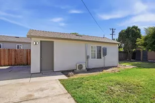1913 S California St, Stockton, CA 95206 - Photo 18