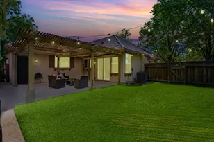 349 W Las Brisas Dr, Mountain House, CA 95391 - Photo 36