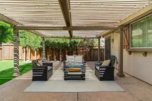 349 W Las Brisas Dr, Mountain House, CA 95391 - Photo 34