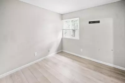 8853 La Riviera Drive #D, Sacramento, CA 95826 - Photo 12