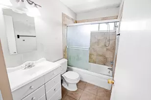 8853 La Riviera Dr, Sacramento, CA 95826 - Photo 24