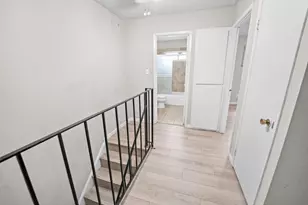 8853 La Riviera Dr, Sacramento, CA 95826 - Photo 30