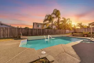 8204 Scarlet Oak Cir, Citrus Heights, CA 95610 - Photo 34