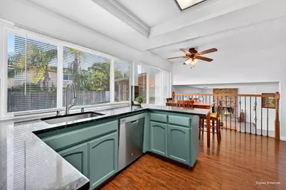 8204 Scarlet Oak Circle, Citrus Heights, CA 95610 - Photo 12