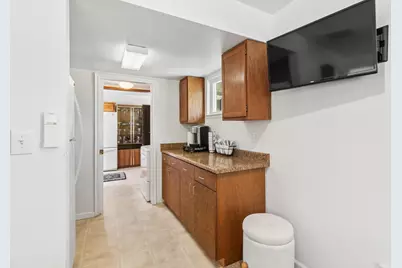 7545 Cardwell Avenue, Orangevale, CA 95662 - Photo 40