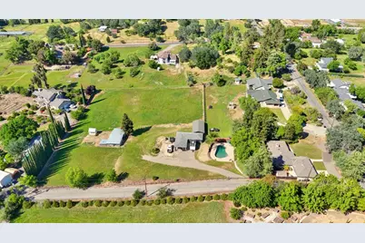 7545 Cardwell Avenue, Orangevale, CA 95662 - Photo 82