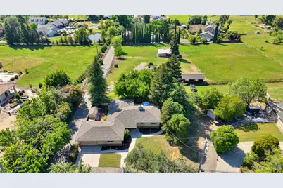 7545 Cardwell Avenue, Orangevale, CA 95662 - Photo 88