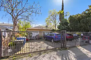 200 Lindley Dr, Sacramento, CA 95815 - Photo 1