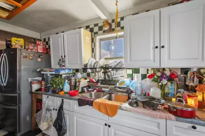 200 Lindley Drive, Sacramento, CA 95815 - Photo 6