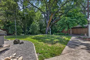 4380 Briarwood Dr, Sacramento, CA 95821 - Photo 36