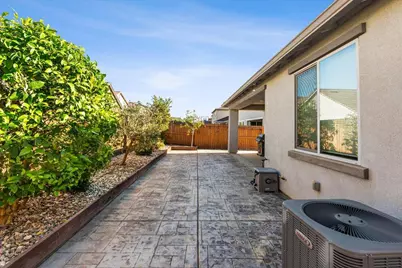 10261 Baritone Way, Elk Grove, CA 95757 - Photo 62
