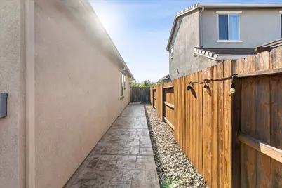 10261 Baritone Way, Elk Grove, CA 95757 - Photo 60