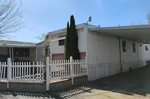 Tamarisk, Hesperia, CA 92345 - Photo 2