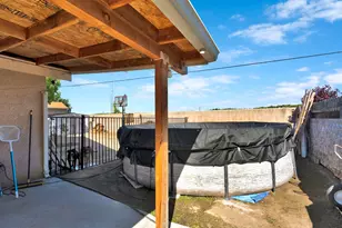 980 Redwood St, Parlier, CA 93648 - Photo 30