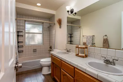 8481 Andre Court, Citrus Heights, CA 95610 - Photo 20