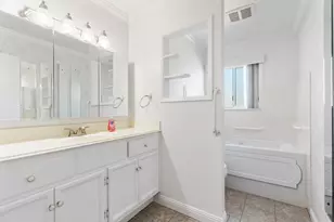 1008 Colonial Ct, Modesto, CA 95350 - Photo 20