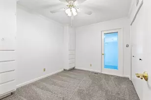 1008 Colonial Ct, Modesto, CA 95350 - Photo 22