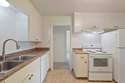 1606 W Lockeford Street, Lodi, CA 95242 - Photo 10