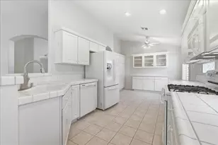 6480 Buckskin Ln, Roseville, CA 95747 - Photo 16